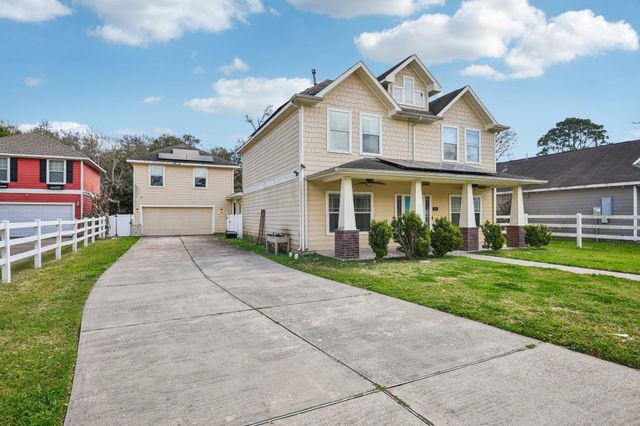 101 Borondo Reach, La Marque, TX 77568