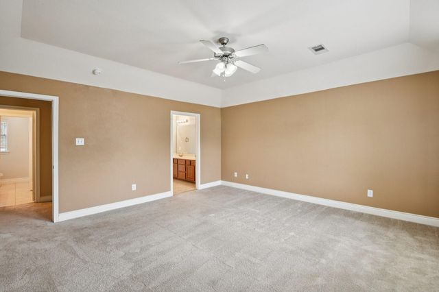 101 Borondo Reach, La Marque, TX 77568