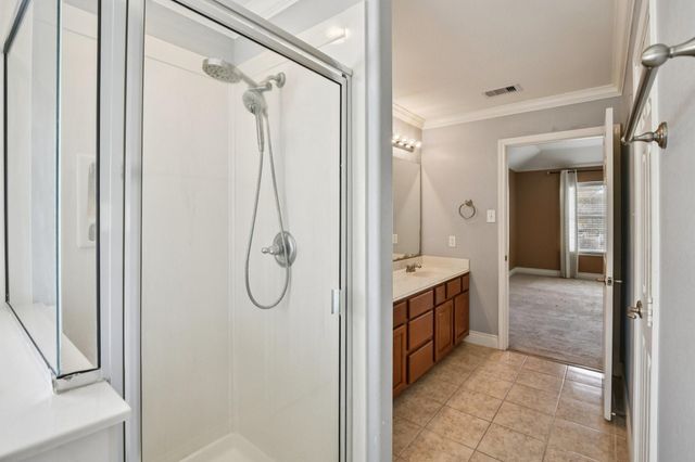 101 Borondo Reach, La Marque, TX 77568