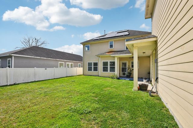 101 Borondo Reach, La Marque, TX 77568