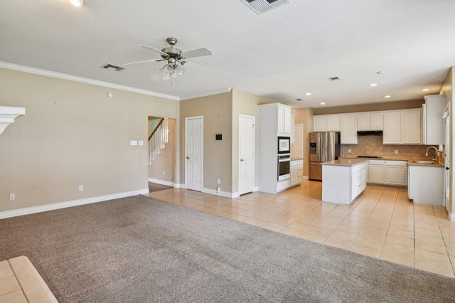 101 Borondo Reach, La Marque, TX 77568