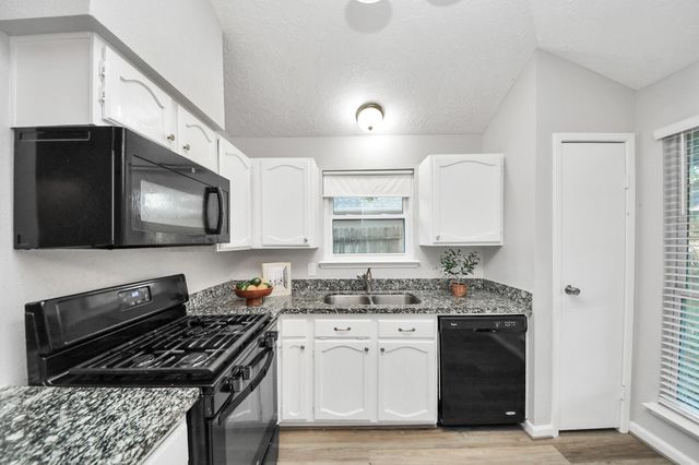 6715 Bluebottle Lane, Katy, TX 77449