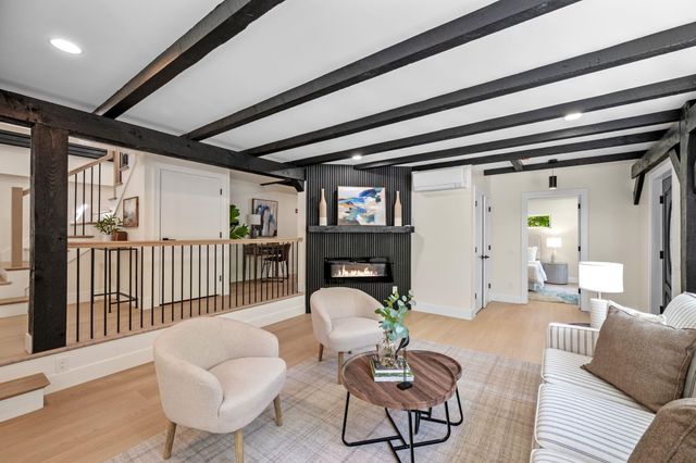 20 Hawkewood Road, Sandown, NH 03873