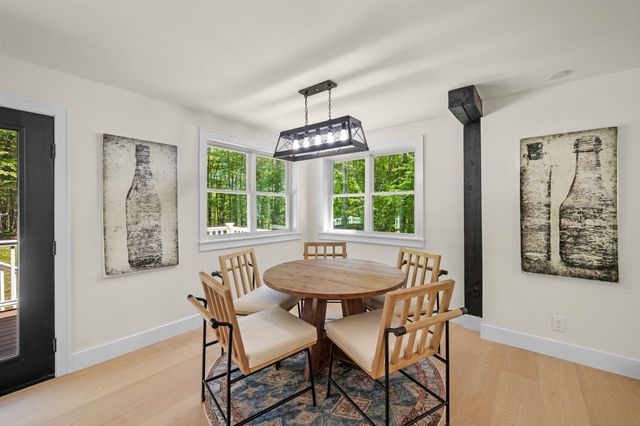 20 Hawkewood Road, Sandown, NH 03873