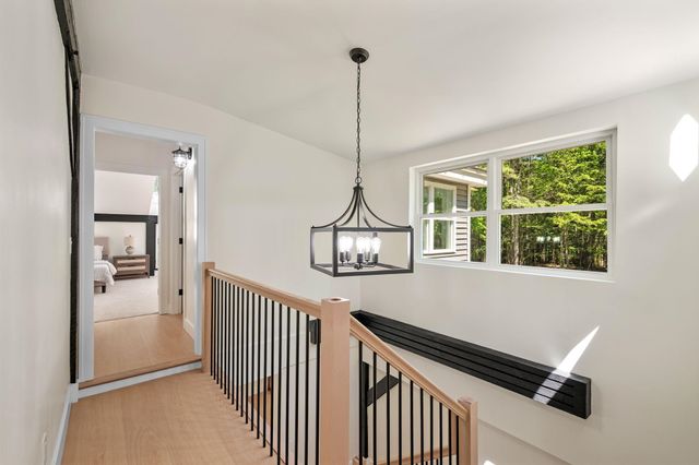20 Hawkewood Road, Sandown, NH 03873