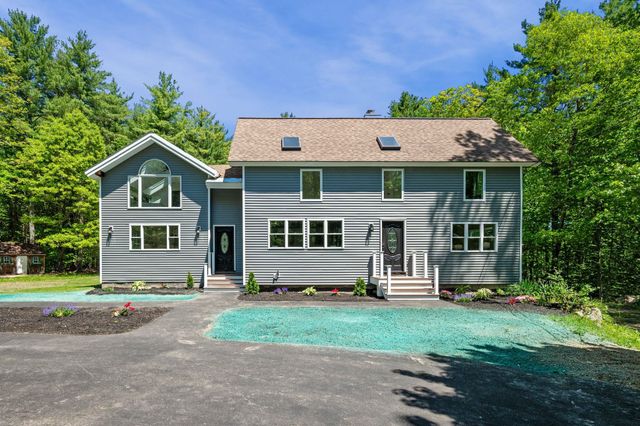 20 Hawkewood Road, Sandown, NH 03873