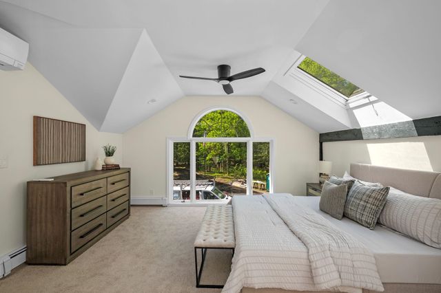 20 Hawkewood Road, Sandown, NH 03873