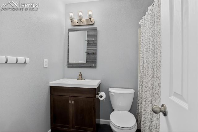 2416 Garden Way, Colorado Springs, CO 80918