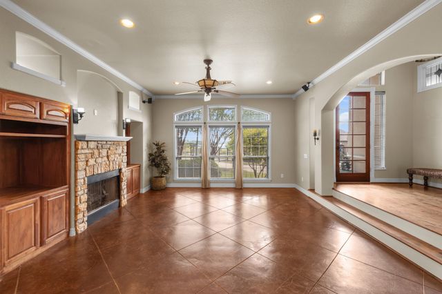 202 Harbor Landing Drive, Rockwall, TX 75032