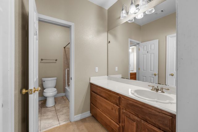 202 Harbor Landing Drive, Rockwall, TX 75032