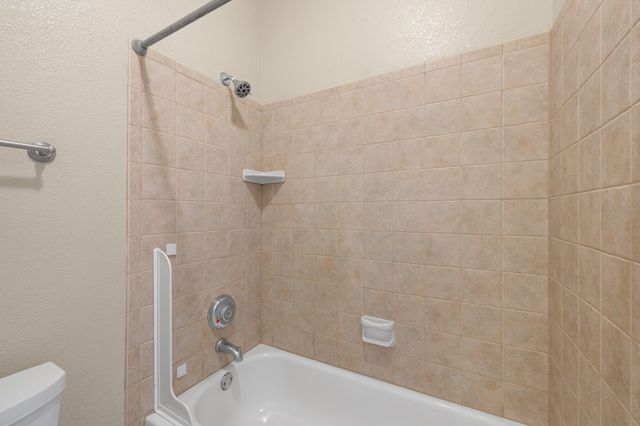 202 Harbor Landing Drive, Rockwall, TX 75032