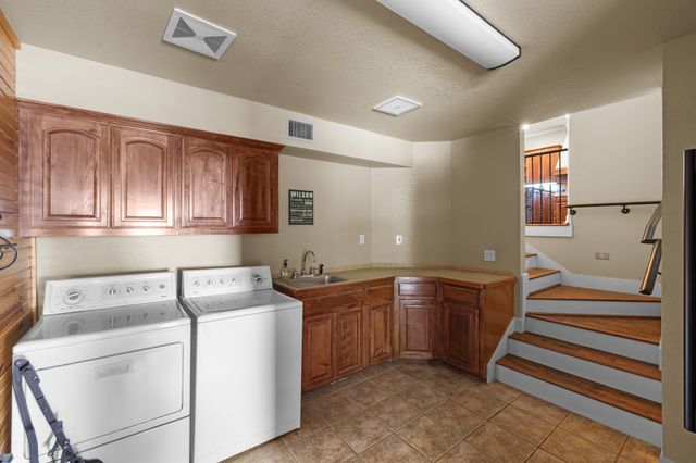 202 Harbor Landing Drive, Rockwall, TX 75032