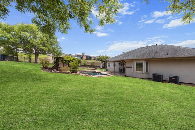 202 Harbor Landing Drive, Rockwall, TX 75032