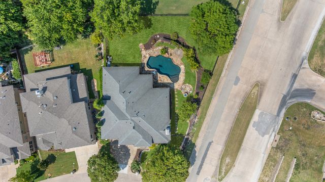 202 Harbor Landing Drive, Rockwall, TX 75032