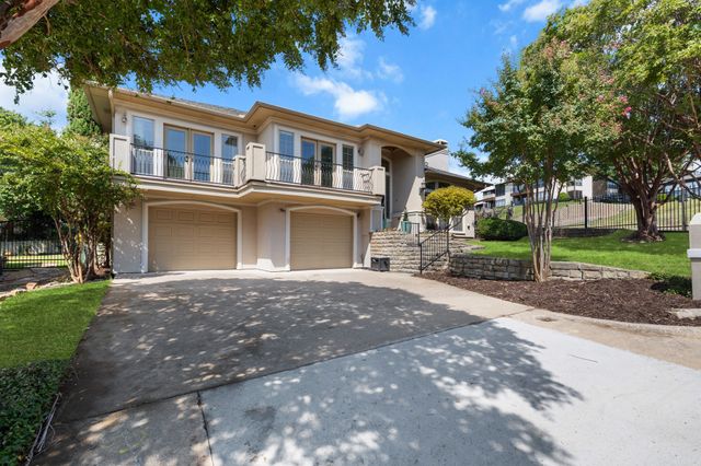 202 Harbor Landing Drive, Rockwall, TX 75032