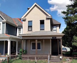 1136 Summit Street, Columbus, OH 43201