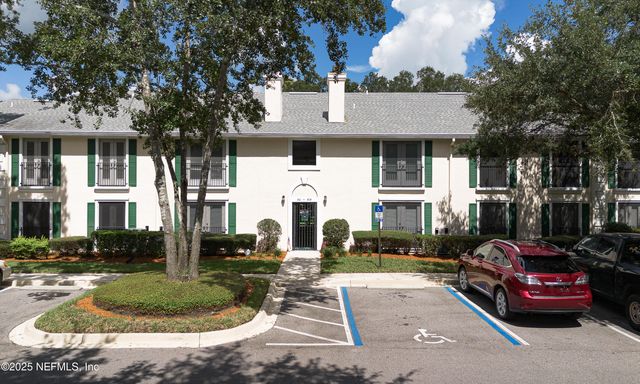 13715 RICHMOND PARK Drive 308, Jacksonville, FL 32224