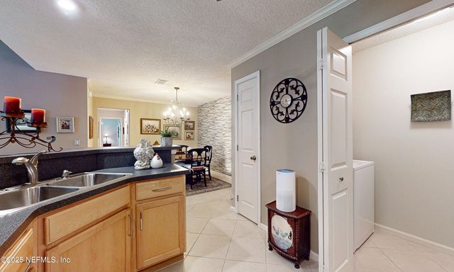 13715 RICHMOND PARK Drive 308, Jacksonville, FL 32224