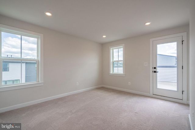 13001 HATTONTOWN SQ, Herndon, VA 20171
