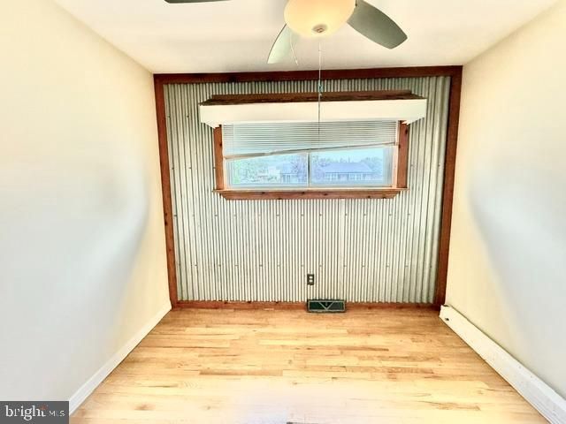 26 JUNIPER ST, New Castle, DE 19720