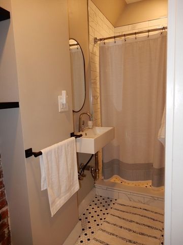 120 Franklin 1, Arlington, MA 02474