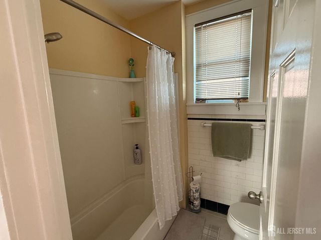 69-69 Main St., Sayreville, NJ 08872