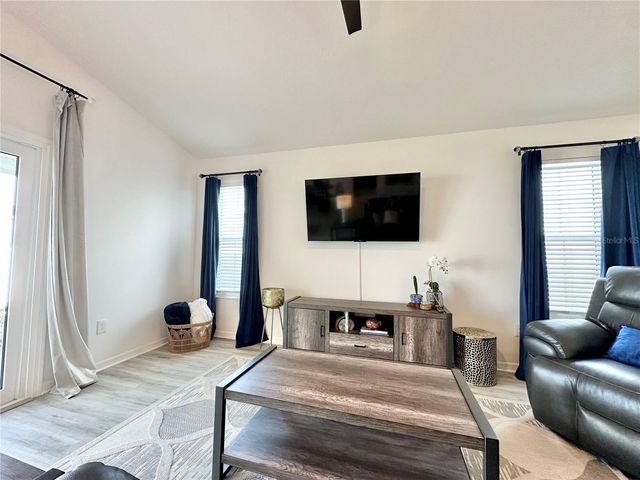 2634 RUTER WAY, Middleton, FL 34762