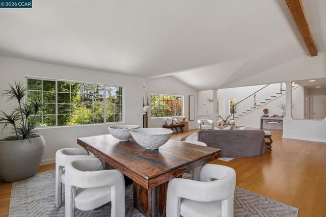 6 Monte Vista Rd, Orinda, CA 94563