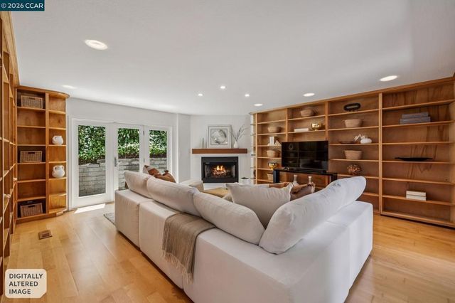6 Monte Vista Rd, Orinda, CA 94563