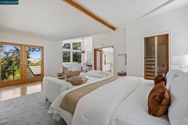 6 Monte Vista Rd, Orinda, CA 94563