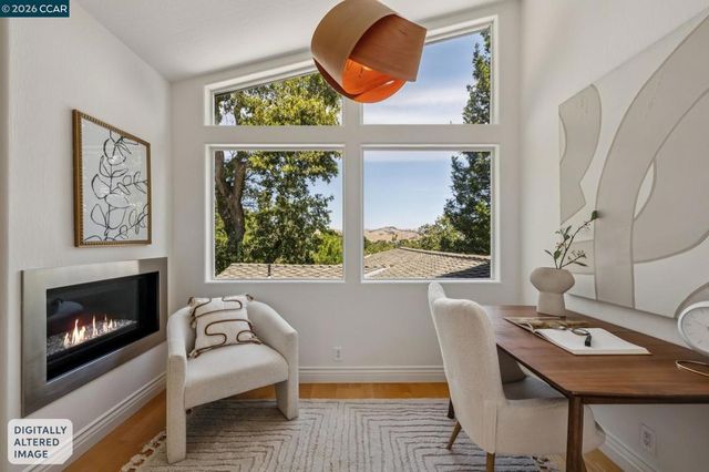 6 Monte Vista Rd, Orinda, CA 94563