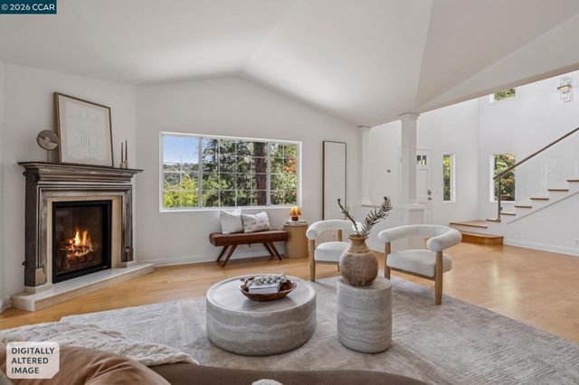 6 Monte Vista Rd, Orinda, CA 94563