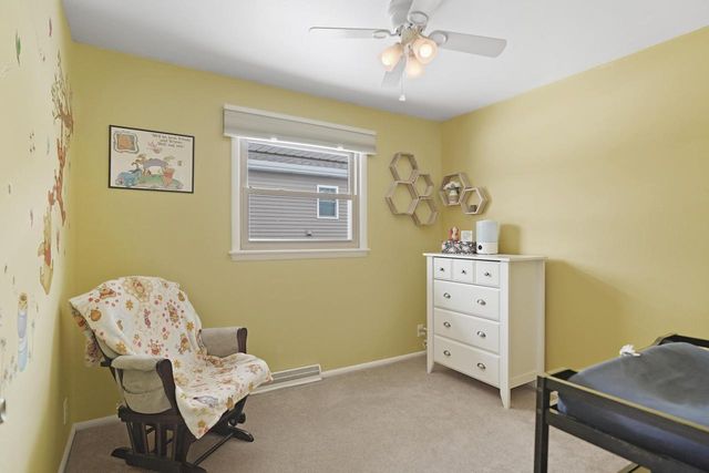 3326 Monarch DRIVE, Racine, WI 53406