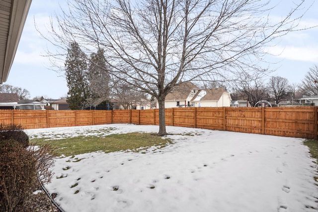 3326 Monarch DRIVE, Racine, WI 53406
