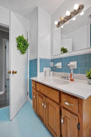 234 Jim Hennessee Rd, Sparta, TN 38583