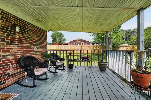 234 Jim Hennessee Rd, Sparta, TN 38583