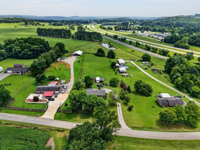 234 Jim Hennessee Rd, Sparta, TN 38583