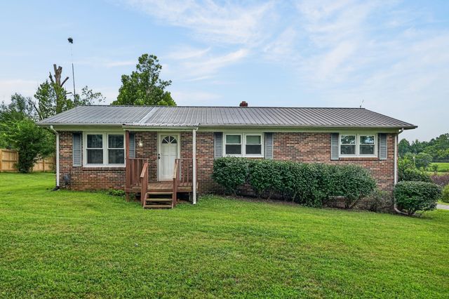 234 Jim Hennessee Rd, Sparta, TN 38583
