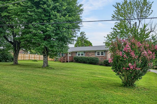 234 Jim Hennessee Rd, Sparta, TN 38583