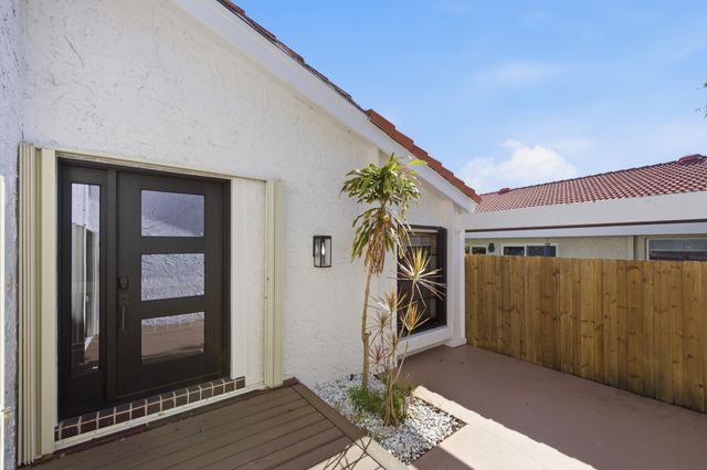 6488 Pond Apple Road, Boca Raton, FL 33433
