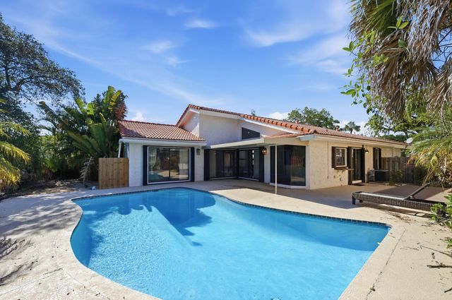 6488 Pond Apple Road, Boca Raton, FL 33433
