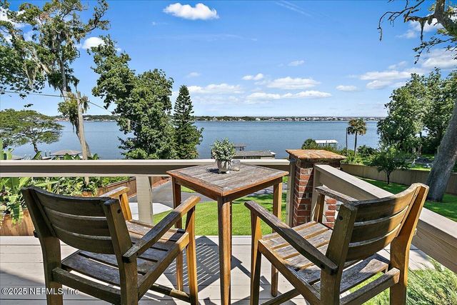 12827 FT CAROLINE Road, Jacksonville, FL 32225