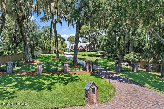 12827 FT CAROLINE Road, Jacksonville, FL 32225