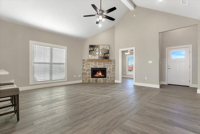 133 Calvin Drive, Wolfforth, TX 79382