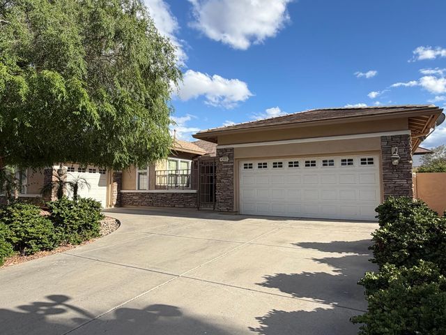 4505 W McNeil Street, Laveen, AZ 85339