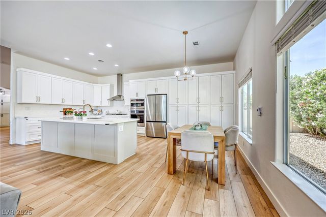 2530 Vintage Rose Avenue, Henderson, NV 89052