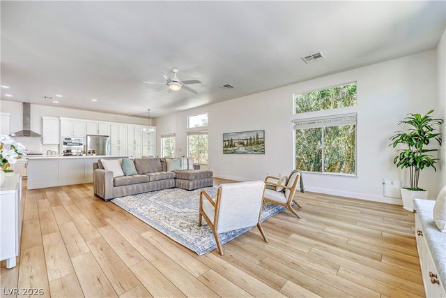 2530 Vintage Rose Avenue, Henderson, NV 89052