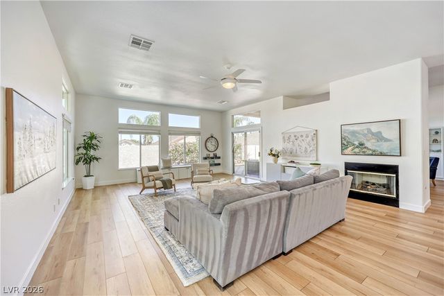 2530 Vintage Rose Avenue, Henderson, NV 89052