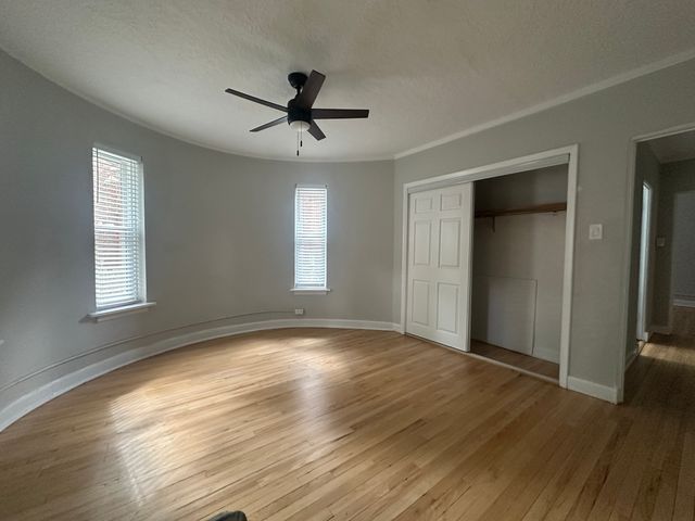 2548 W Fitch Avenue 1, Chicago, IL 60645