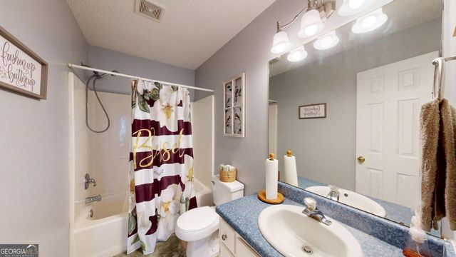 157 Scarlett Ohara Drive, Ailey, GA 30410
